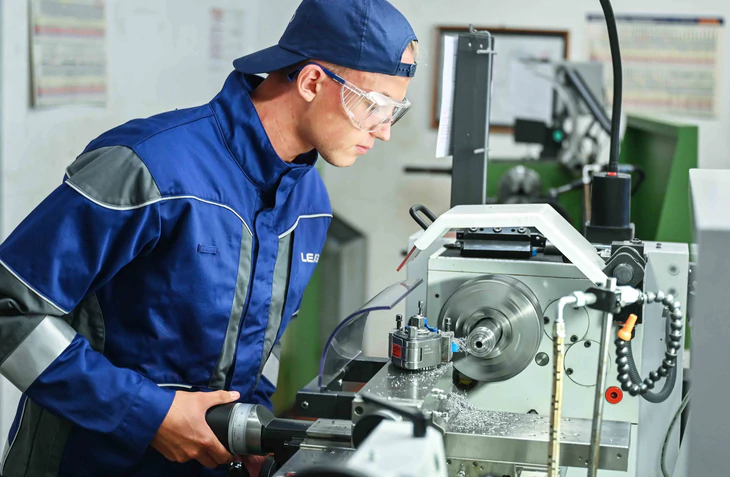THÔNG BÁO TUYỂN SINH DU HỌC NGHỀ  TẠI CỘNG HÒA LIÊN BANG ĐỨC